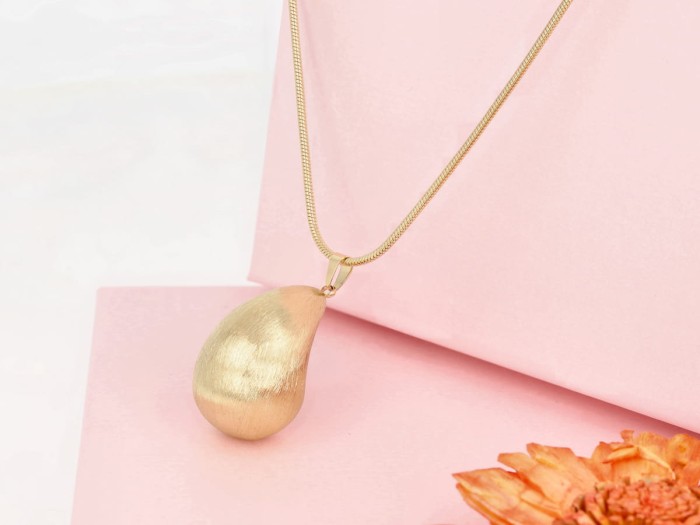 złoty