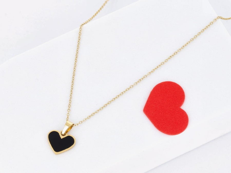 Naszyjnik czarne serce