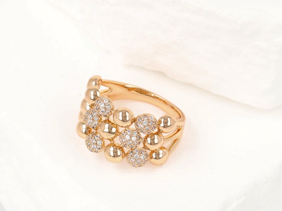 Pierścionek kulkowy