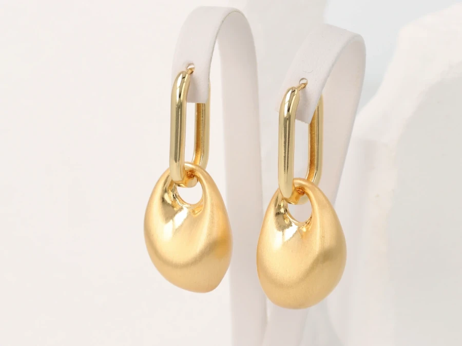 Kolczyki wiszące dmuchane mat