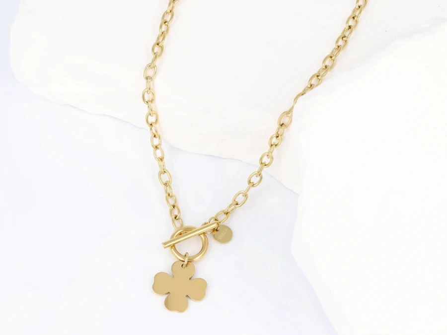 Naszyjnik łańcuchowy koniczyna